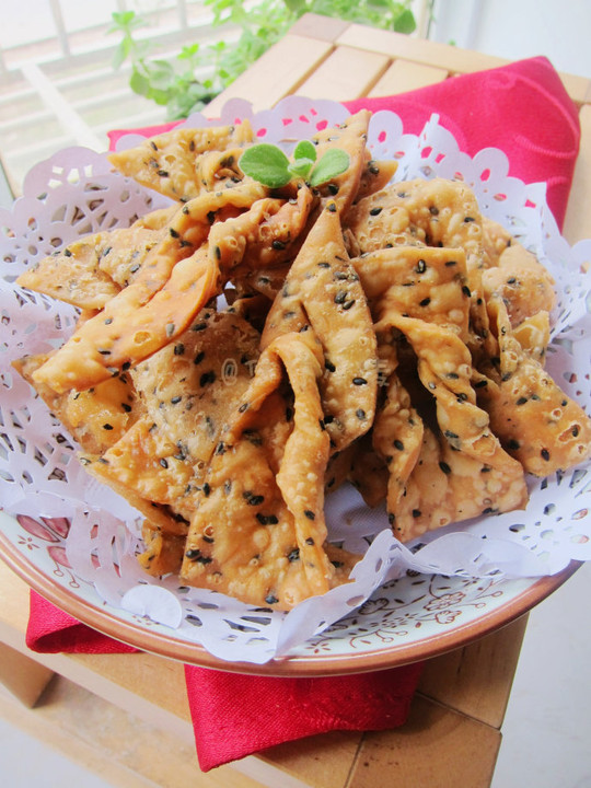 记忆中的年味小吃【芝麻炸果子,传承妈妈的手艺,味道超赞!