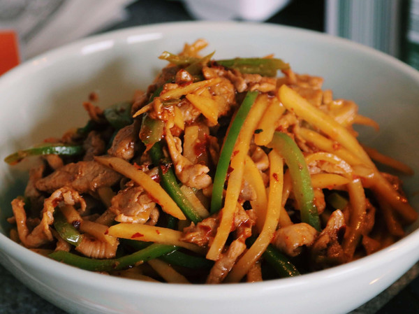 下饭家常菜之香辣土豆小炒肉