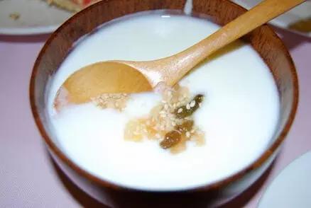 鄂温克族——酸奶子