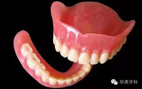 活动假牙长期清洁不彻底会给口腔带来哪些危害