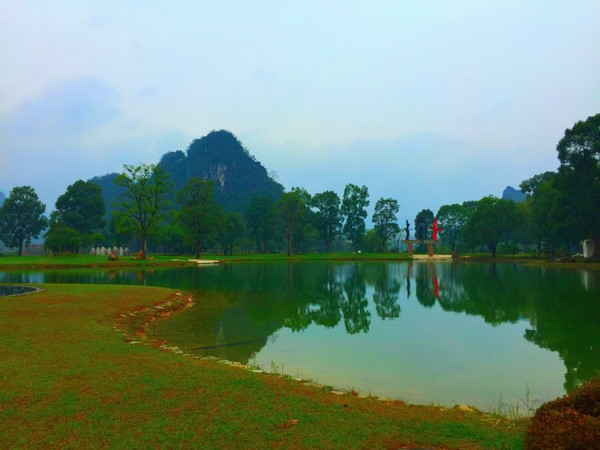 有山有水,绝对是度假的好地方