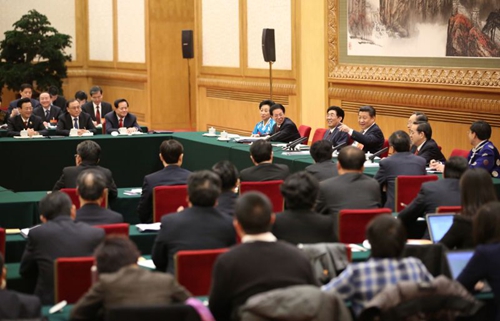 3月9日上午，习近平参加吉林代表团审议。 新华社记者 兰红光摄