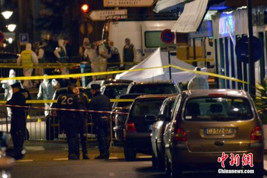 法国警方:4人因涉嫌与巴黎恐袭案有关联被捕(