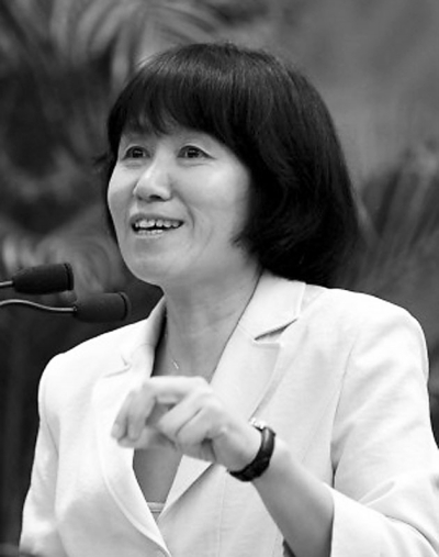 王玲的短剧，探索现代舞台艺术的魅力，王玲短剧，现代舞台艺术的魅力探索