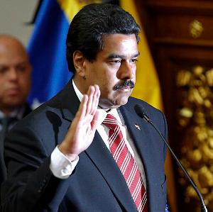 委内瑞拉总统称美国计划军事入侵委 需维护主