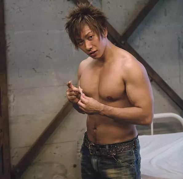 还记得日本片儿里那个最卖力的男演员吗?