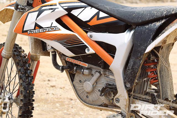 ktm电动越野摩托ktm freeride e评测!_搜狐汽车_搜狐网