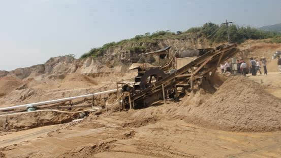 采挖点砂子也是犯罪吗?