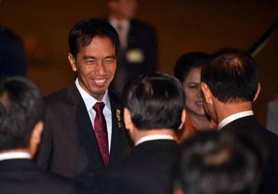印尼总统访日本就南海问题表态 不会选边站队