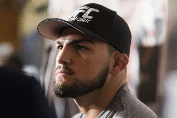 盖斯特鲁姆升重中量级 ufc188对阵内特-马夸特