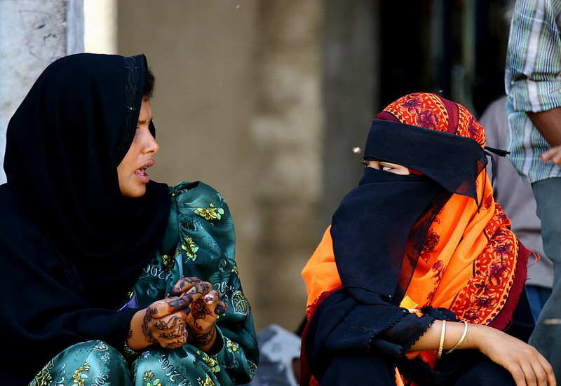 走近战火中的也门女性 教育和生活受到威胁(组图)-搜狐滚动