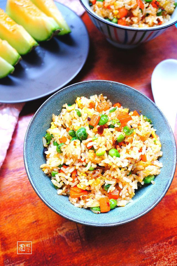 海鲜炒饭_别开生面的秘鲁炒饭大赛海鲜炒饭受青睐