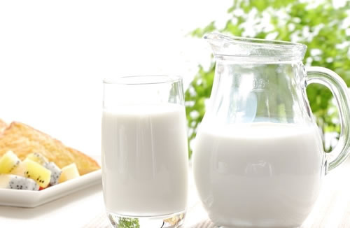 冲奶粉的正确方法 避免常犯的6个冲奶误区