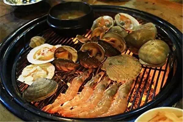 去韩国旅游哪里好玩 韩国旅游景点和美食