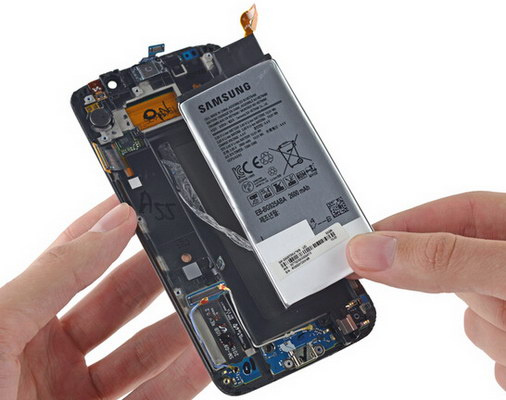 Galaxy S6 Edge完全拆解 电池惊呆了-搜狐IT