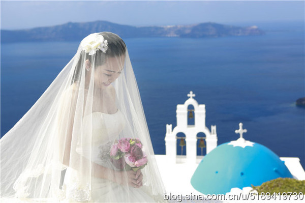 希腊风婚纱_迪丽热巴希腊婚纱图片(2)