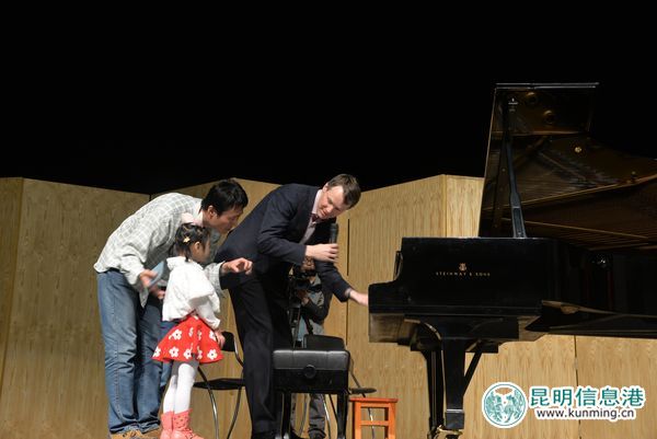 大师,钢琴大师排名,肖邦练习曲和巴赫12平均律哪个难,钢琴琴童父母吧