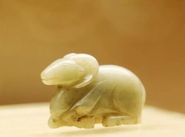 【青玉羊,清代文物】