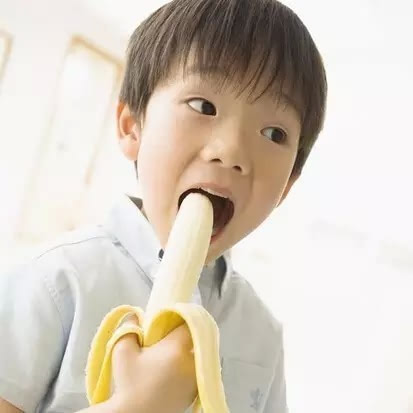 【紧急】广西一小孩吃香蕉死亡!家长必须要学