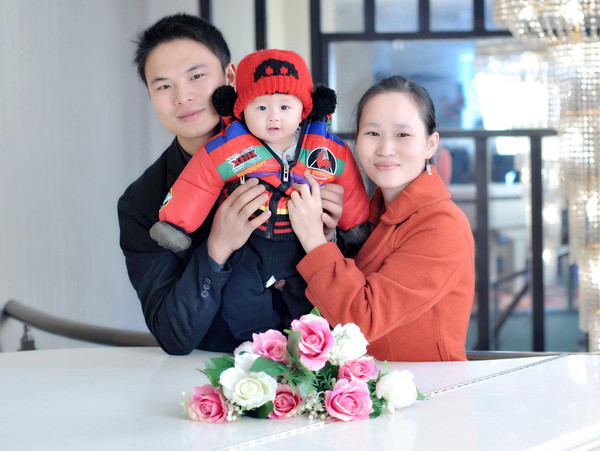今年58岁的李玉琴和老伴刘庆红已经和大儿子刘海军一家三口在一起