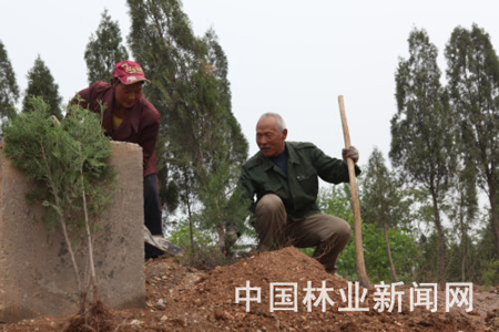 “森林中国·2014中国生态英雄”30名入围者事迹摘要(1)
