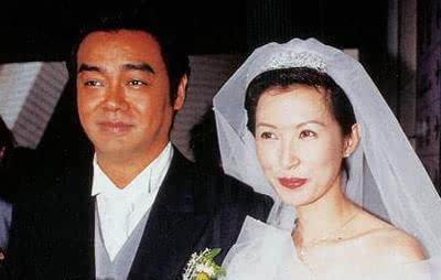 揭51岁影帝刘青云夫妇17年无子婚姻内幕