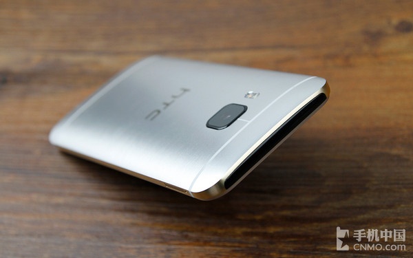 骁龙810八核旗舰 HTC One M9行货评测