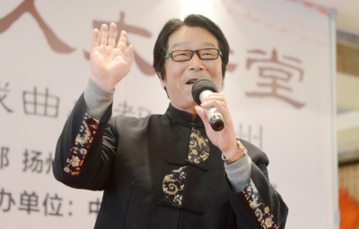 杨明坤