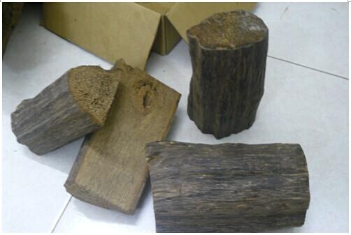 独家:解密假沉香手串的制作全过程