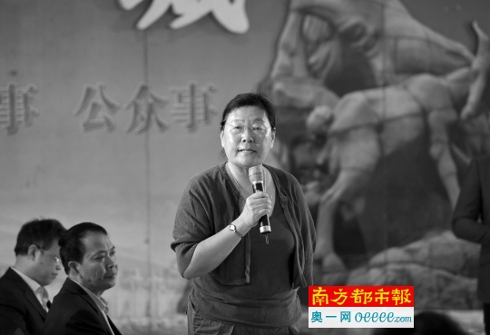 广州市民吐槽幼师收入低 人社局:在制定工资标准