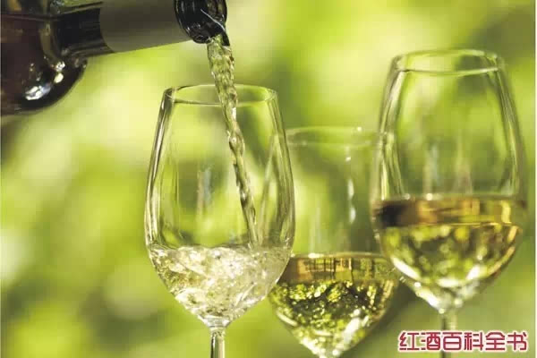 1,金凯福长相思干白葡萄酒(kim crawford sauvignon blanc)