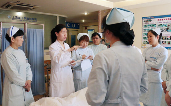 上海蓝十字脑科医院南丁格尔好护士