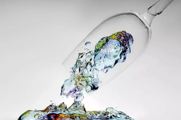 破解葡萄酒颜色的秘密