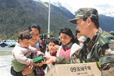 "4·25"地震发生后,西藏边境吉隆县吉隆镇萨勒村,达曼村等地受灾严重