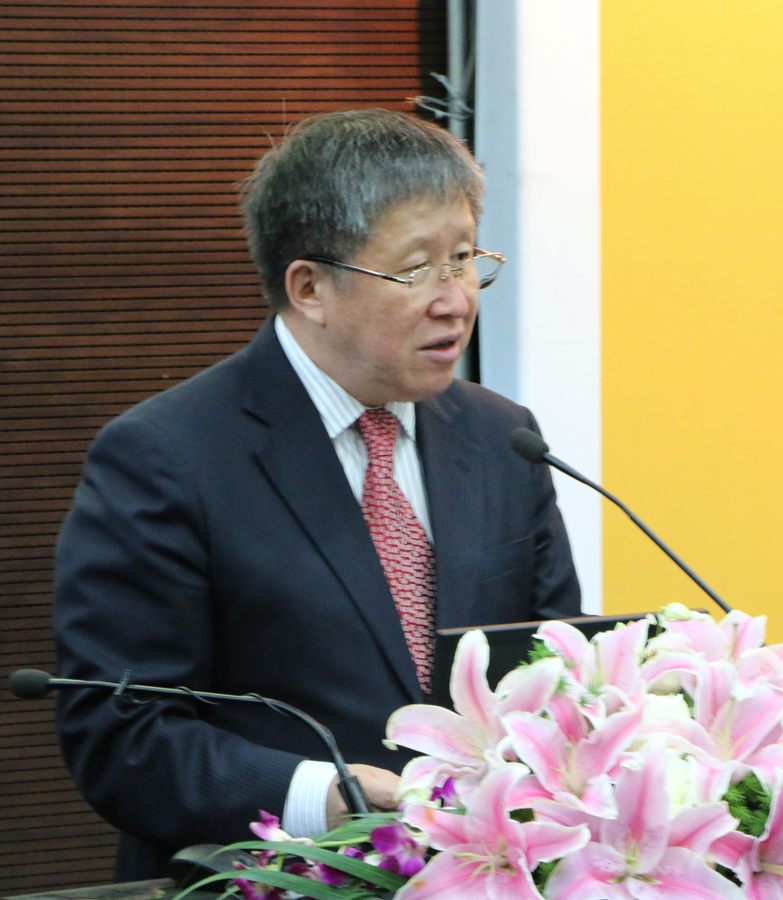 科技部副部长曹健林致欢迎辞(图)