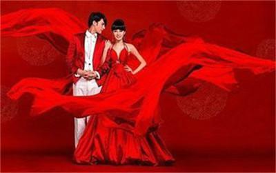 红色婚纱被_红色婚纱图片(2)