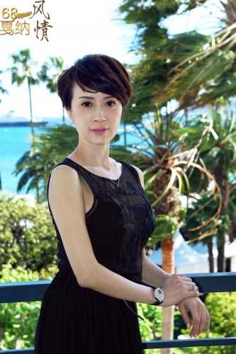 在接受搜狐娱乐采访时,金巧巧就特别淡定有鼻子有眼地给大家分析了一