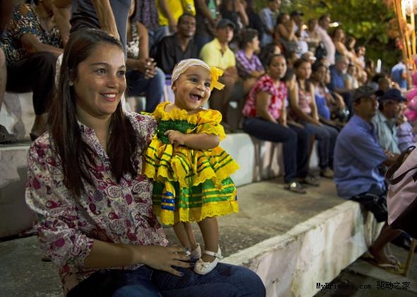 吉尼斯世界纪录?巴西妇女连生21个孩子(图)