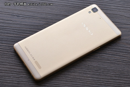 高颜值+全局闪拍系统 OPPO R7正式发布-中国