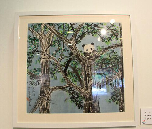 "友谊之桥"中俄青少年绘画大赛优秀作品展开幕