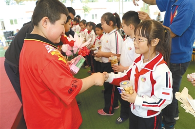 109初中与培智学校结对子(图)中学昆明民办v初中图片