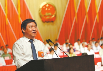 鲍常勇当选洛阳市市长(图)-搜狐滚动