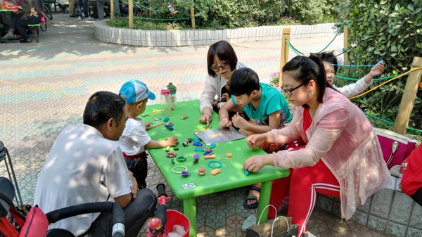 郑州大龄自闭症孩子离开康复机构去哪里?