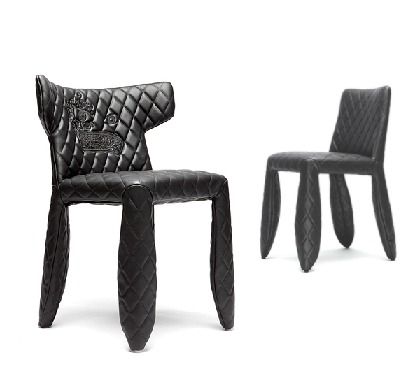 marcel wanders 的黑色怪物椅子系列
