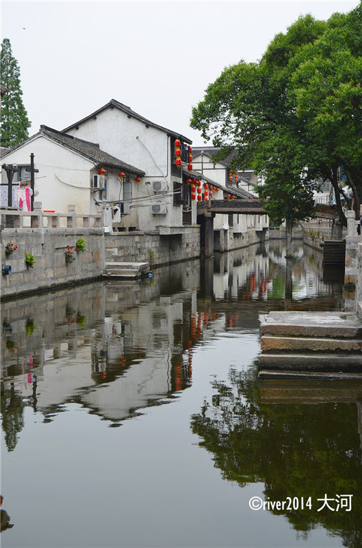 江南水乡腹地,吴根越角枫泾.