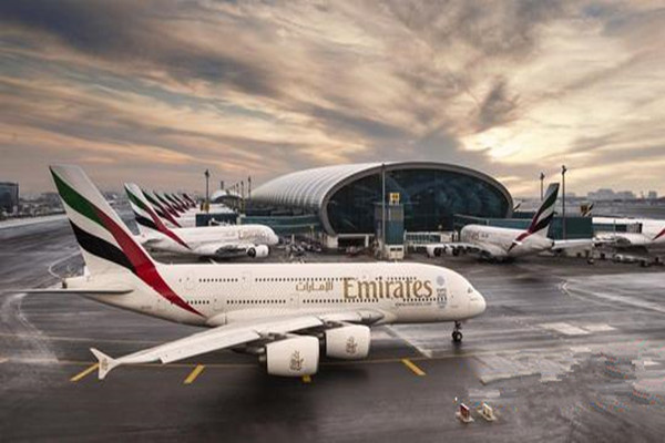 迪拜机场的苦恼:该如何安排a380客机