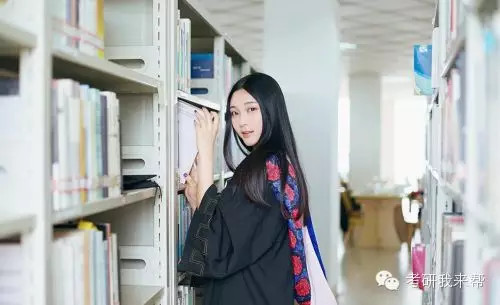 【美女学霸】律政俏佳人!西政学霸穿学士服也很美