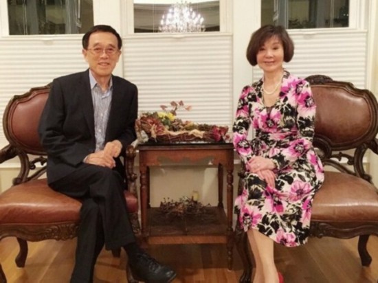 归亚蕾晒与老公合影庆结婚50周年:两个人变十个人(组图)