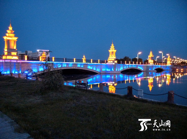 新疆博乐夜景灯光璀璨_搜狐旅游_搜狐网