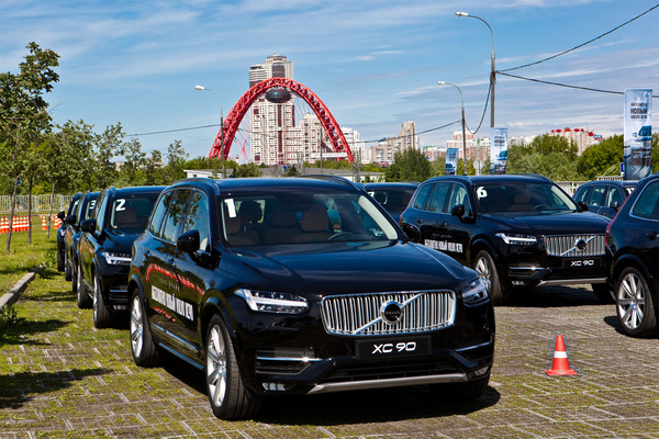 全新沃尔沃xc90在俄售34万